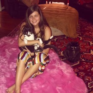 Meet your Posher, Helen